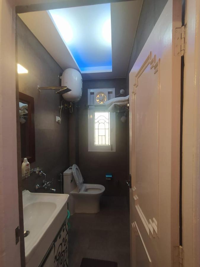 Deluxe Homestay Apartments With Kitchen In ชิมลา ภายนอก รูปภาพ